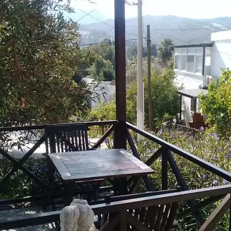 Comfortable Apart 2 Min Walk To Beach With Wonderful View Göltürkbükü